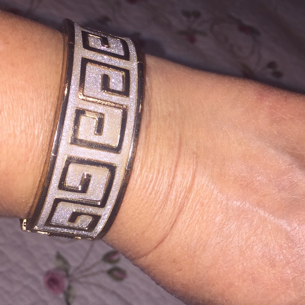 Bracelet - Picture 5 of 5